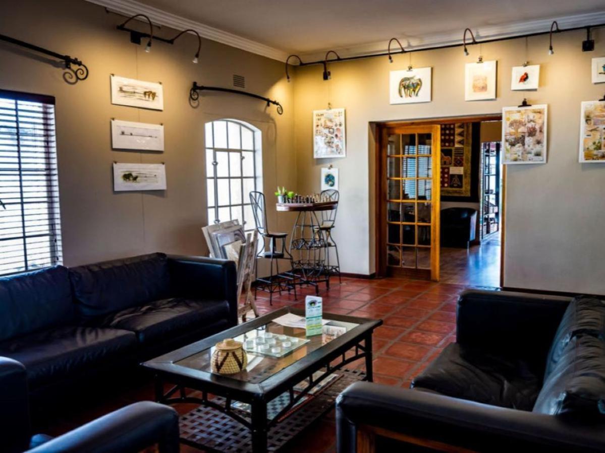 Londiningi GuestHouse Windhoek Eksteriør billede