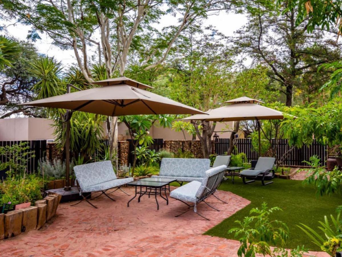 Londiningi GuestHouse Windhoek Eksteriør billede