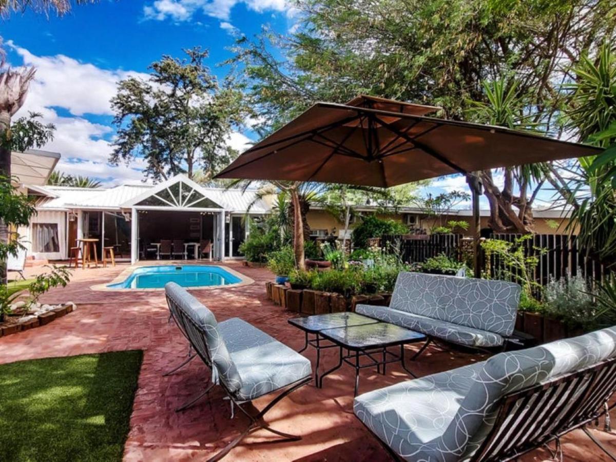 Londiningi GuestHouse Windhoek Eksteriør billede